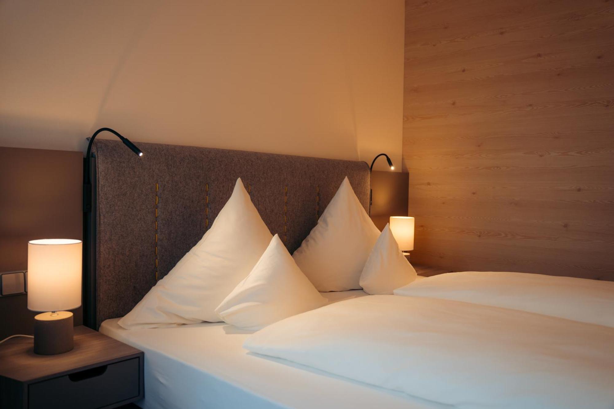 Parkhotel Flora Am Шлухзее Экстерьер фото